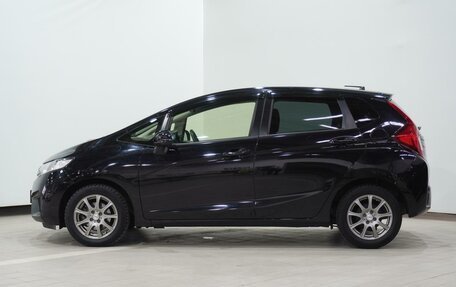 Honda Fit III, 2017 год, 998 000 рублей, 6 фотография