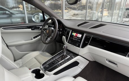 Porsche Macan I рестайлинг, 2017 год, 4 400 000 рублей, 16 фотография