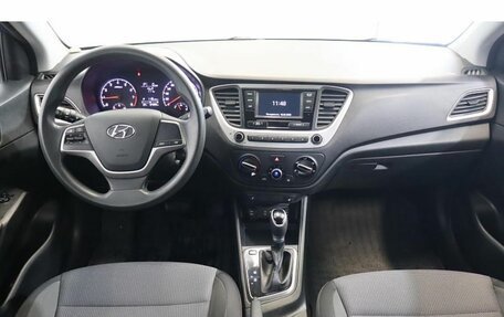 Hyundai Solaris II рестайлинг, 2017 год, 1 379 000 рублей, 9 фотография