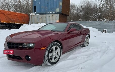 Chevrolet Camaro IV, 2010 год, 2 200 000 рублей, 2 фотография
