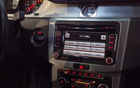 Volkswagen Passat B7, 2011 год, 837 000 рублей, 5 фотография