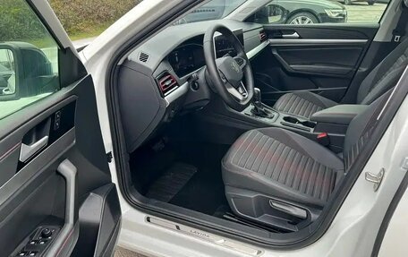 Volkswagen Lavida, 2023 год, 1 755 000 рублей, 9 фотография