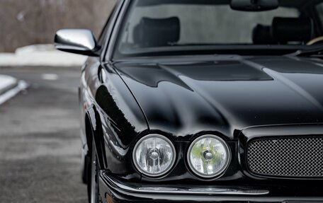Jaguar XJR III (X350), 1999 год, 1 600 000 рублей, 11 фотография