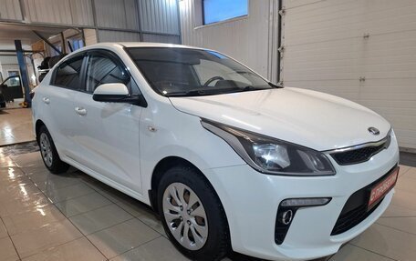 KIA Rio IV, 2018 год, 1 229 000 рублей, 2 фотография