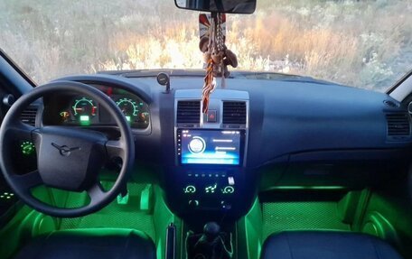 ЛуАЗ Patriot, 2014 год, 690 000 рублей, 6 фотография