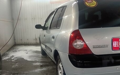 Renault Clio III, 2003 год, 280 000 рублей, 10 фотография