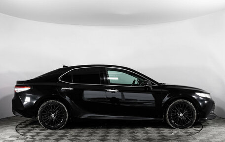 Toyota Camry, 2019 год, 2 399 000 рублей, 5 фотография