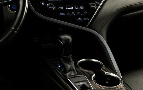 Toyota Camry, 2019 год, 2 399 000 рублей, 14 фотография