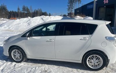 Toyota Verso I, 2014 год, 1 200 000 рублей, 1 фотография