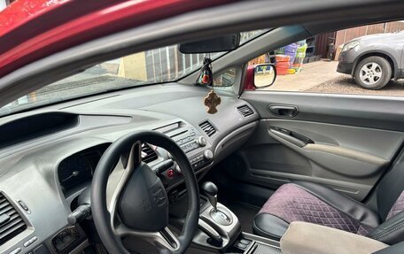 Honda Civic VIII, 2008 год, 750 000 рублей, 3 фотография