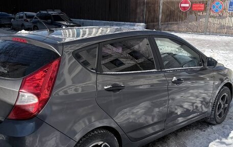 Hyundai Solaris II рестайлинг, 2013 год, 520 000 рублей, 5 фотография