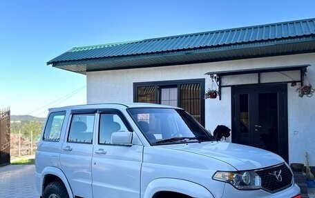 ЛуАЗ Patriot, 2010 год, 625 000 рублей, 4 фотография