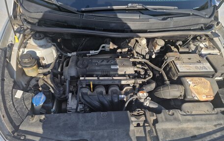 Hyundai Solaris II рестайлинг, 2016 год, 985 000 рублей, 12 фотография