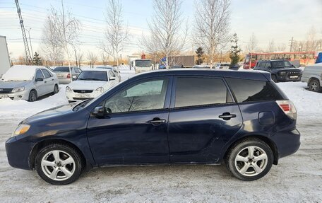 Toyota Matrix, 2004 год, 565 000 рублей, 3 фотография