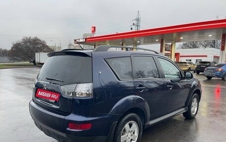 Mitsubishi Outlander III рестайлинг 3, 2011 год, 995 000 рублей, 3 фотография