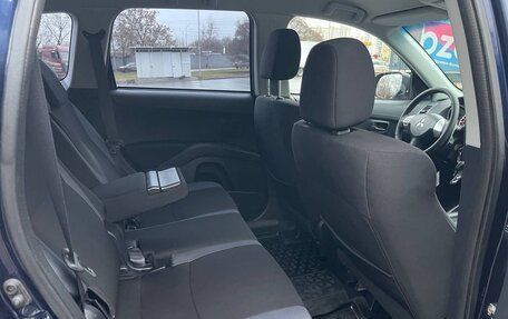 Mitsubishi Outlander III рестайлинг 3, 2011 год, 995 000 рублей, 15 фотография