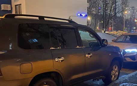 Toyota Land Cruiser 200, 2009 год, 3 000 000 рублей, 8 фотография