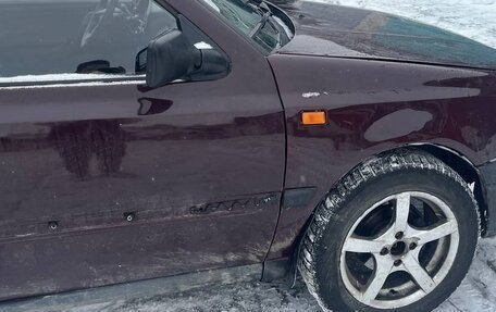 Volkswagen Vento, 1994 год, 250 000 рублей, 3 фотография