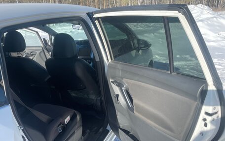 Toyota Verso I, 2014 год, 1 200 000 рублей, 7 фотография