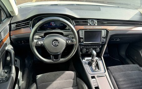 Volkswagen Passat B8 рестайлинг, 2016 год, 1 899 000 рублей, 6 фотография