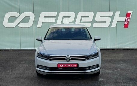 Volkswagen Passat B8 рестайлинг, 2016 год, 1 899 000 рублей, 3 фотография