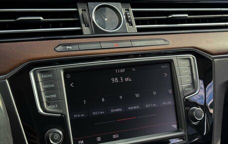 Volkswagen Passat B8 рестайлинг, 2016 год, 1 899 000 рублей, 20 фотография