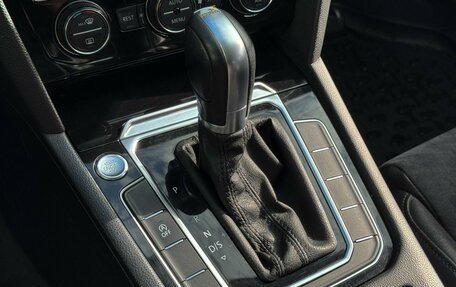 Volkswagen Passat B8 рестайлинг, 2016 год, 1 899 000 рублей, 23 фотография