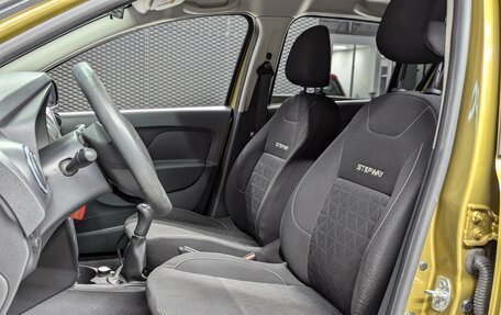 Renault Sandero II рестайлинг, 2015 год, 950 000 рублей, 11 фотография