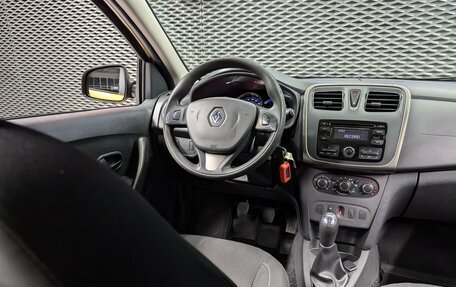 Renault Sandero II рестайлинг, 2015 год, 950 000 рублей, 13 фотография