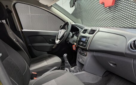 Renault Sandero II рестайлинг, 2015 год, 950 000 рублей, 26 фотография