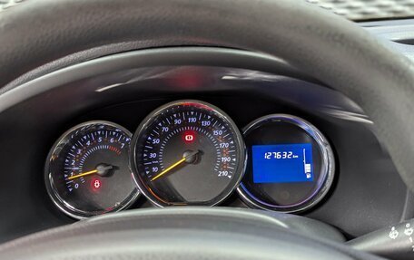 Renault Sandero II рестайлинг, 2015 год, 950 000 рублей, 22 фотография