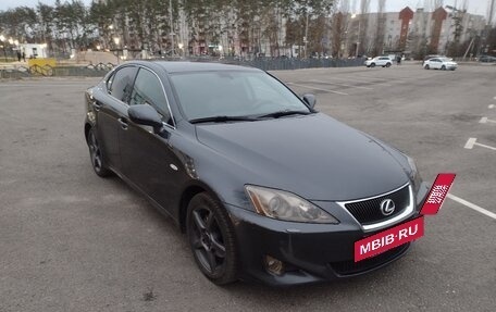 Lexus IS II рестайлинг 2, 2006 год, 1 280 000 рублей, 2 фотография
