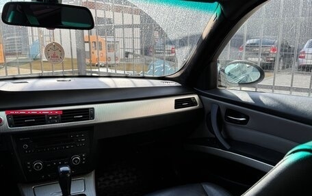 BMW 3 серия, 2008 год, 800 000 рублей, 13 фотография