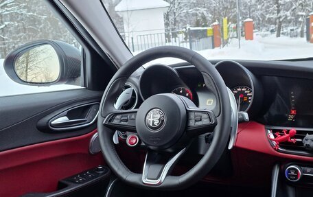 Alfa Romeo Giulia II, 2017 год, 3 500 000 рублей, 19 фотография