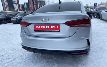 Hyundai Solaris II рестайлинг, 2022 год, 1 365 000 рублей, 4 фотография