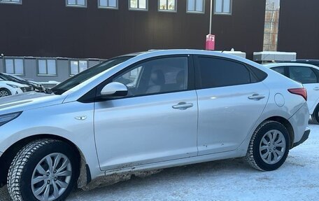 Hyundai Solaris II рестайлинг, 2022 год, 1 365 000 рублей, 6 фотография