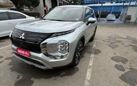 Mitsubishi Outlander, 2022 год, 1 534 800 рублей, 1 фотография