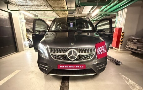 Mercedes-Benz V-Класс, 2019 год, 5 900 000 рублей, 4 фотография