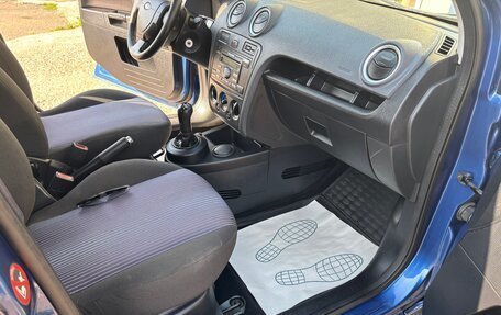 Ford Fusion I, 2006 год, 360 000 рублей, 17 фотография