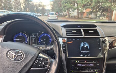 Toyota Camry, 2016 год, 2 200 000 рублей, 6 фотография