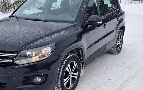 Volkswagen Tiguan I, 2015 год, 1 270 000 рублей, 2 фотография