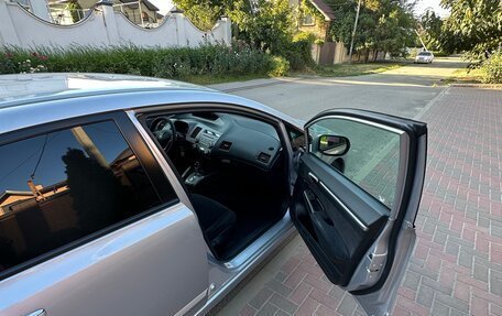 Honda Civic VIII, 2010 год, 850 000 рублей, 6 фотография