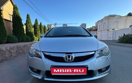 Honda Civic VIII, 2010 год, 850 000 рублей, 2 фотография