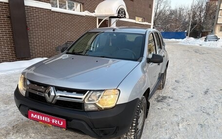 Renault Duster I рестайлинг, 2016 год, 1 000 000 рублей, 1 фотография