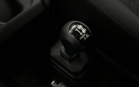 Suzuki Jimny, 2019 год, 2 487 000 рублей, 15 фотография