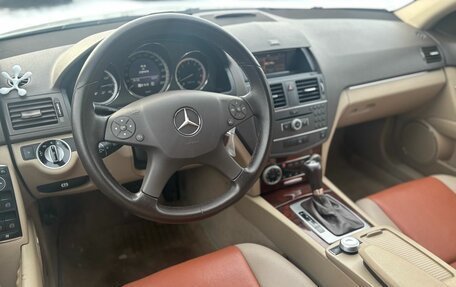 Mercedes-Benz C-Класс, 2010 год, 1 250 000 рублей, 12 фотография
