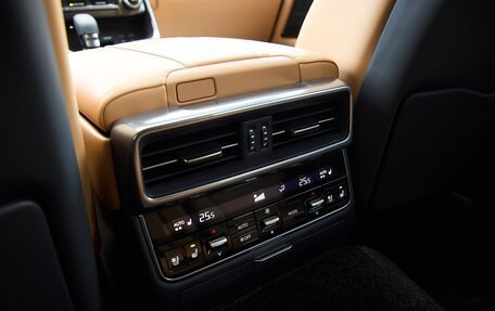 Lexus LX, 2025 год, 19 945 000 рублей, 28 фотография