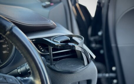 Toyota C-HR I рестайлинг, 2017 год, 1 900 000 рублей, 35 фотография