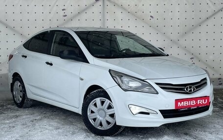 Hyundai Solaris II рестайлинг, 2014 год, 1 055 000 рублей, 2 фотография