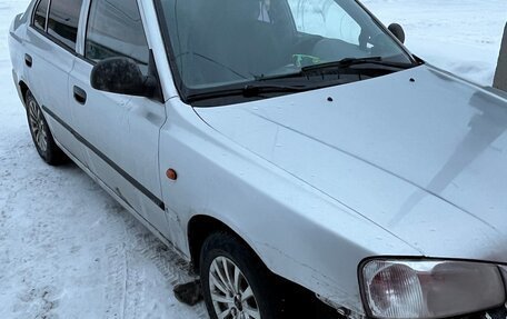 Hyundai Accent II, 2004 год, 230 000 рублей, 2 фотография